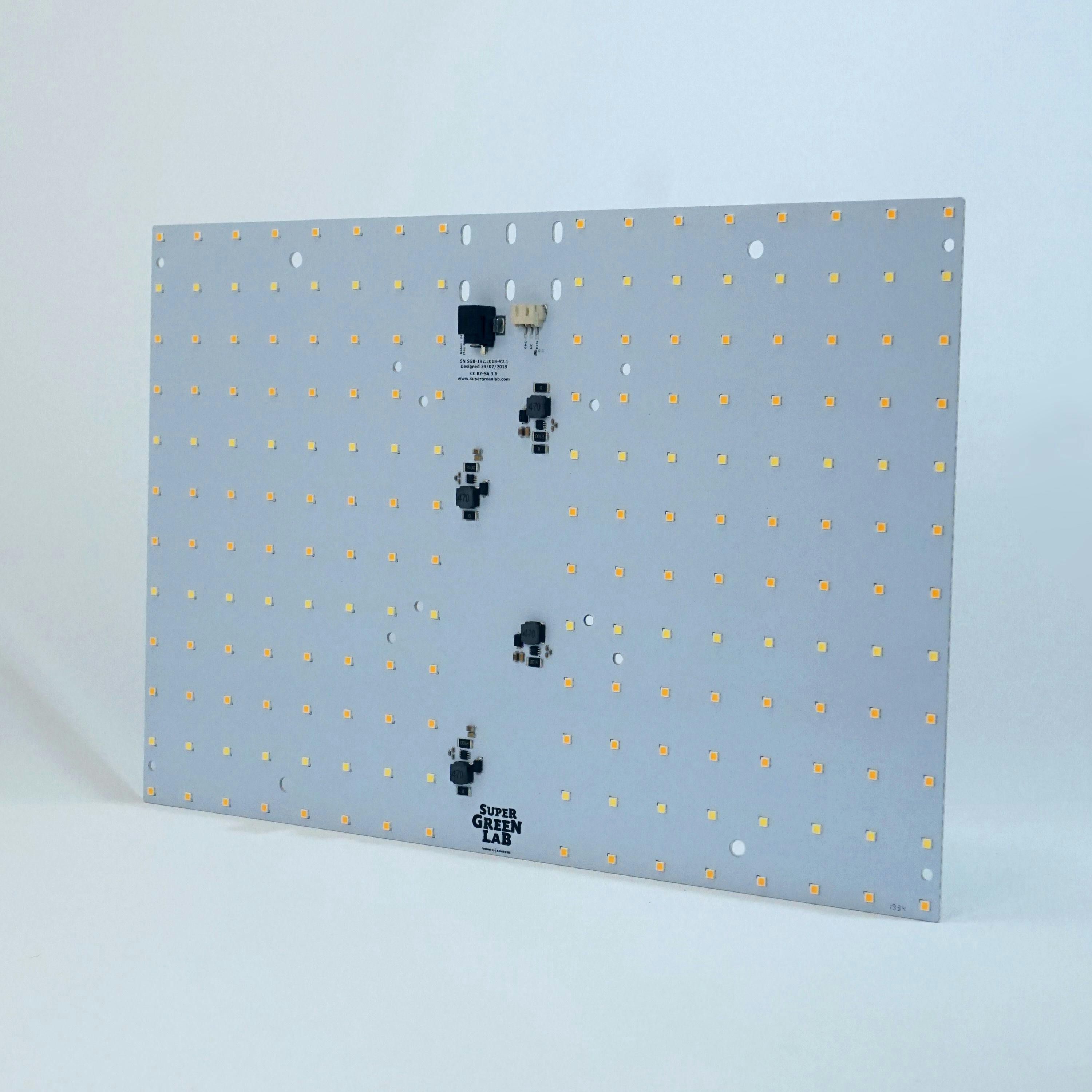 SuperGreenLab 🤖🍁 Multi growbox Lights, ventilation and climate control bundle Leafly